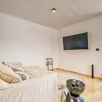 Casa Roble Фуэнхирола